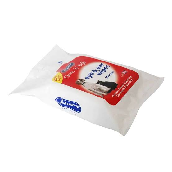 Johnson’s clean and safe eye and ear wipes